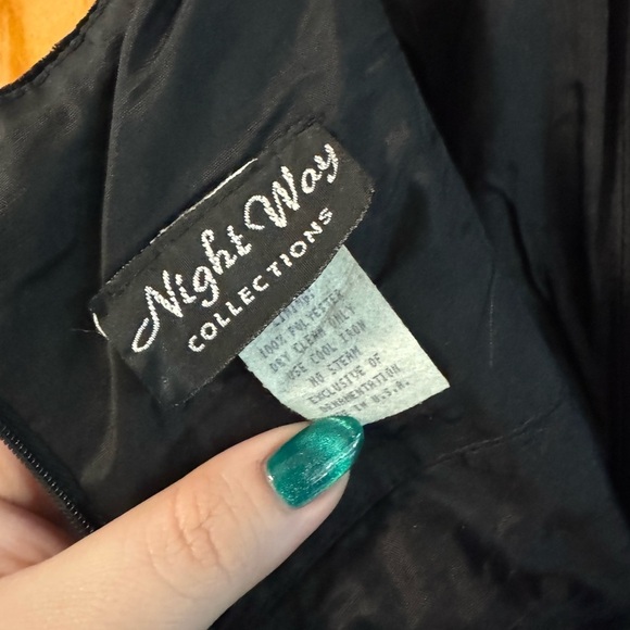 VTG Nightway Collections Formal Midi Dress Velvet Y2K Size 10 Black EUC - Picture 4 of 7